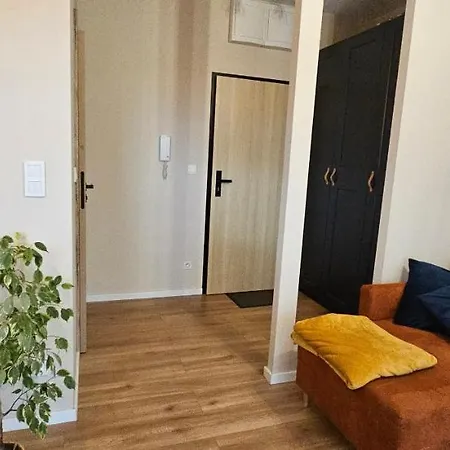 Legnicka 33 * Vratislav